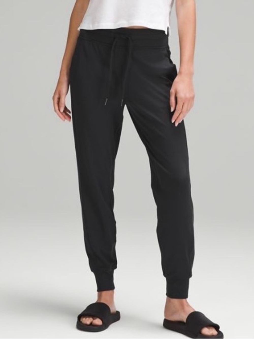 Lululemon Ready to Rulu High-Rise Jogger Size 4 Black